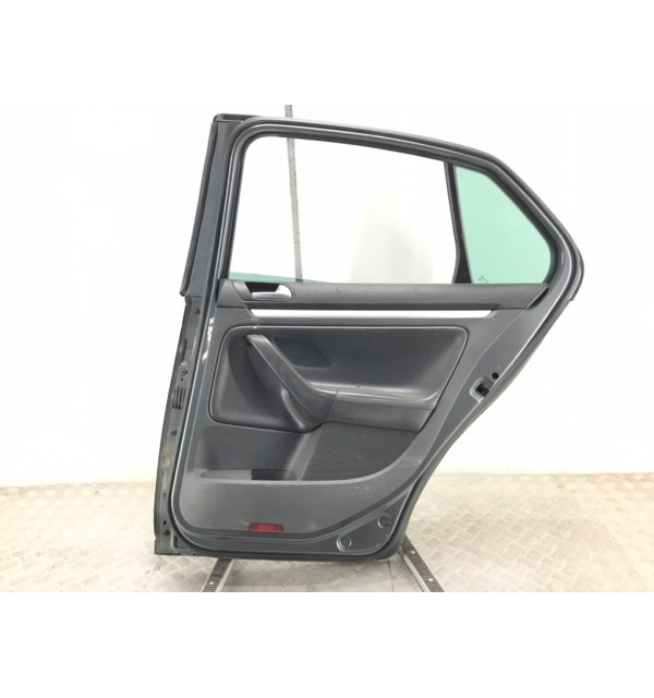 Дверь задняя правая бу для Volkswagen Jetta  2.0 TDi,  2008 г.