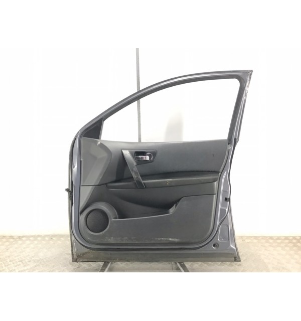 Дверь передняя правая бу для Nissan Qashqai  1.6 i,  2008 г.