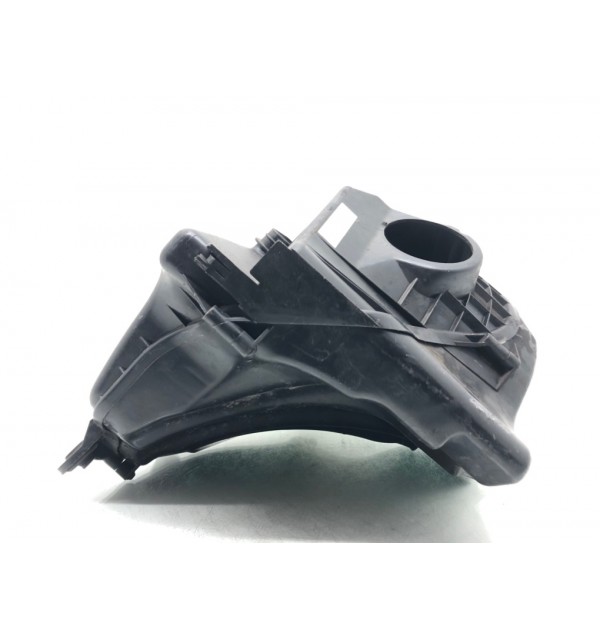 Корпус воздушного фильтра бу для BMW 3 E90/E91/E92/E93 2.0 i,  2006 г.