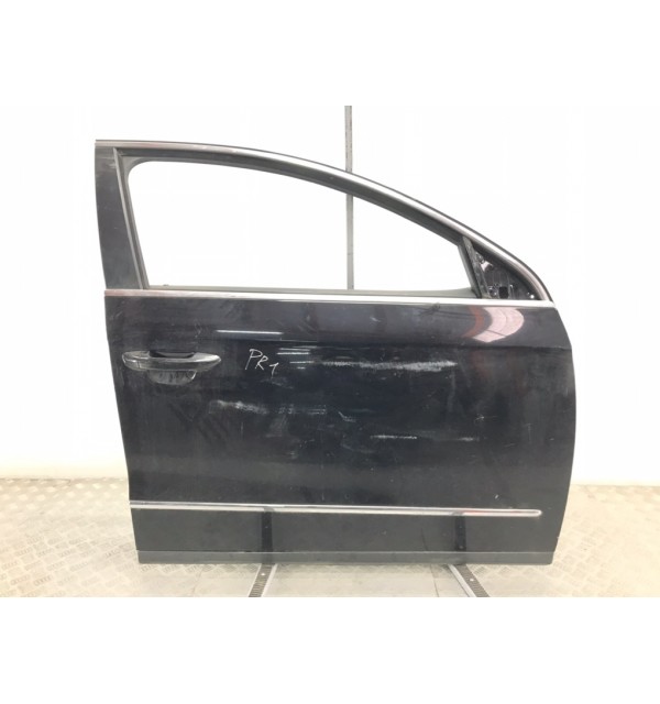 Дверь передняя правая бу для Volkswagen Passat B6 2.0 TDi,  2007 г.
