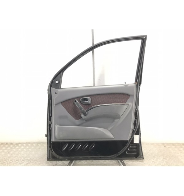 Дверь передняя правая бу для Hyundai Atos  1.1 i,  2007 г.