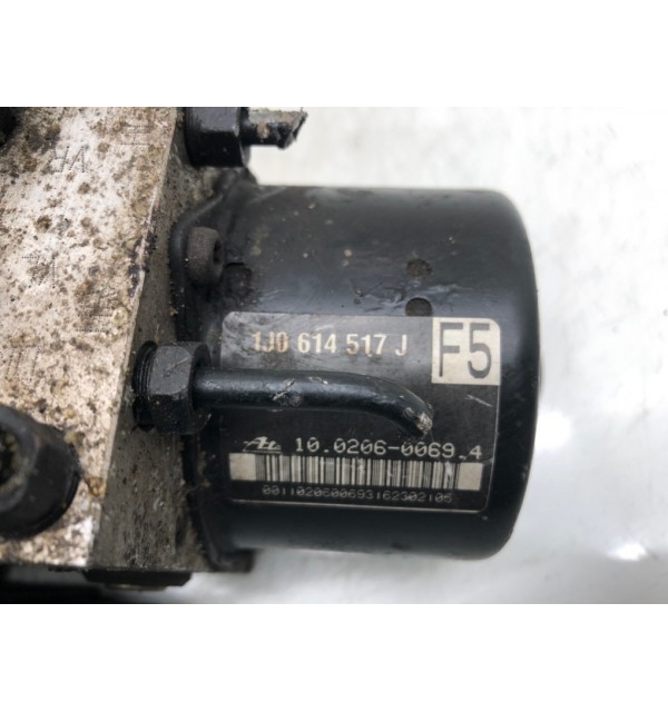 Блок ABS бу для Volkswagen Golf 4 1.9 TDi,  2002 г.