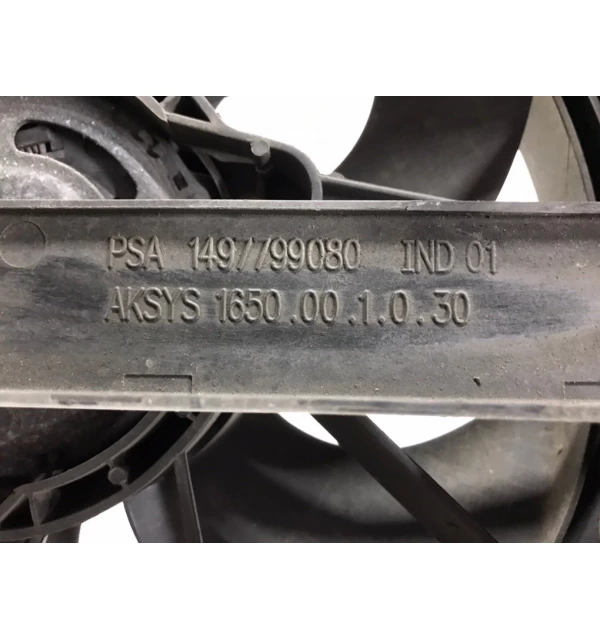Панель передняя (телевизор) бу для Citroen C8  2.0 HDi,  2007 г.
