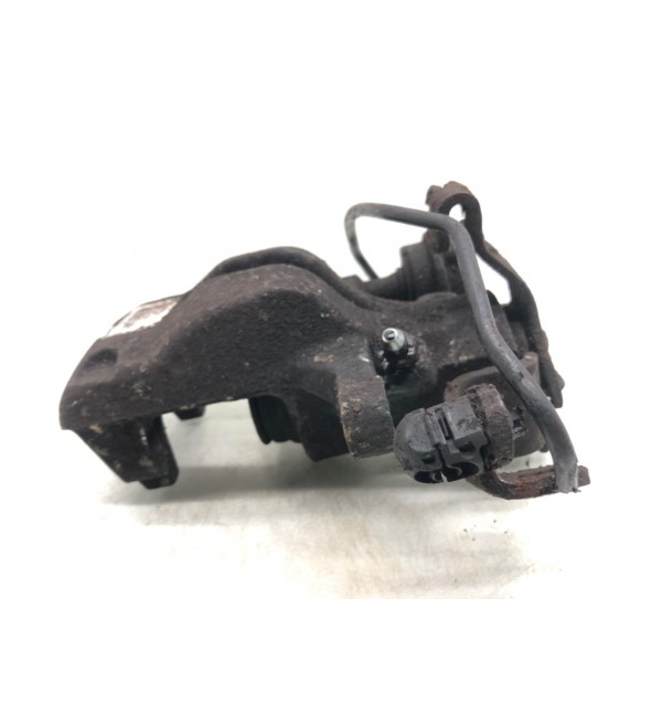 Суппорт задний правый бу для Citroen C4 Picasso  1.6 HDi,  2008 г.