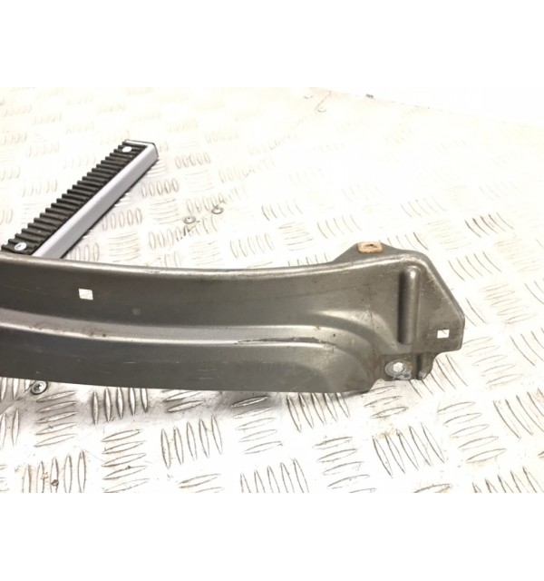 Крыло переднее правое бу для Honda Civic 8 2.2 CTDi,  2007 г.
