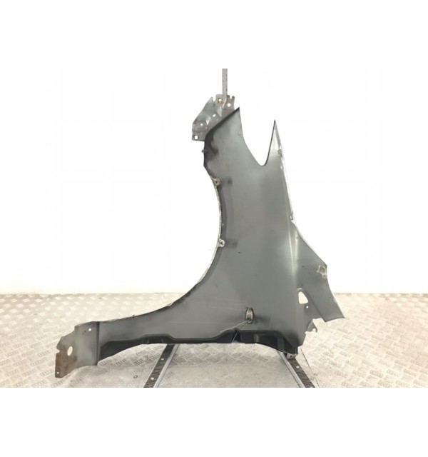 Крыло переднее правое бу для Mazda 5   2.0 i,  2006 г.