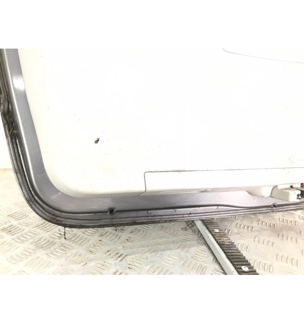 Крышка багажника бу для Mercedes B W245 2.0 CDi,  2008 г.