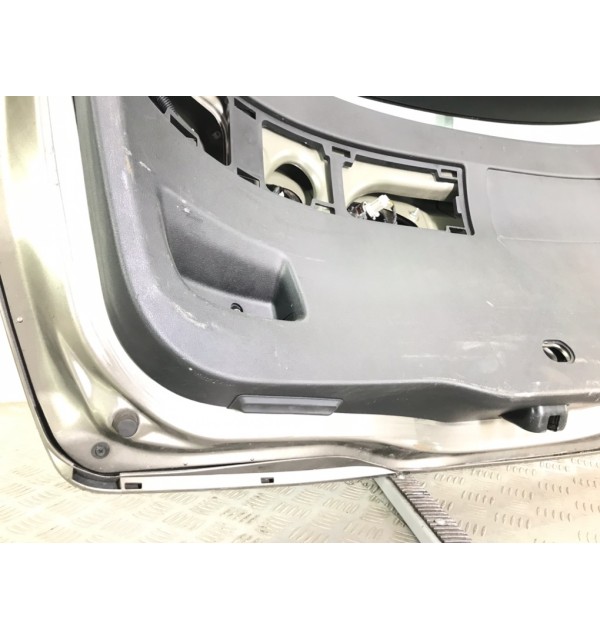 Крышка багажника бу для Honda Civic 8 2.2 CTDi,  2007 г.