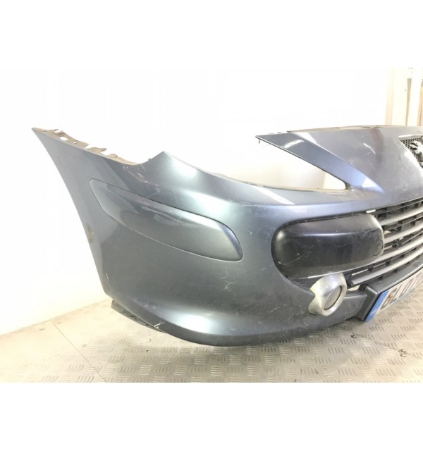 Бампер передний бу для Peugeot 307  1.6 HDi,  2007 г.