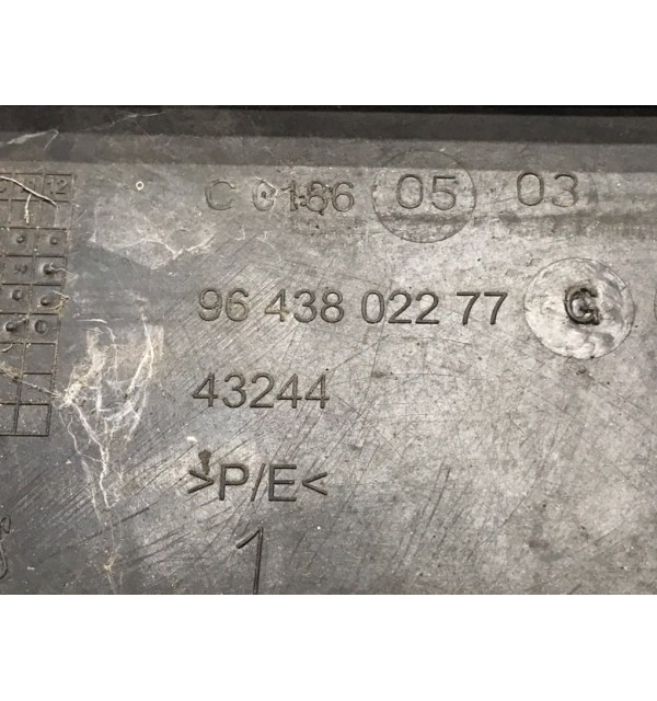 Бампер передний бу для Citroen Berlingo 1 1.6 HDi,  2006 г.