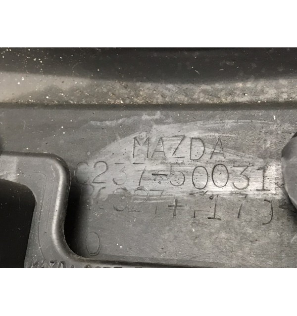 Бампер передний бу для Mazda 5   2.0 i,  2006 г.