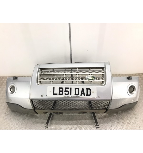 Бампер передний бу для Land Rover Freelander 2 2.2 TD,  2007 г.