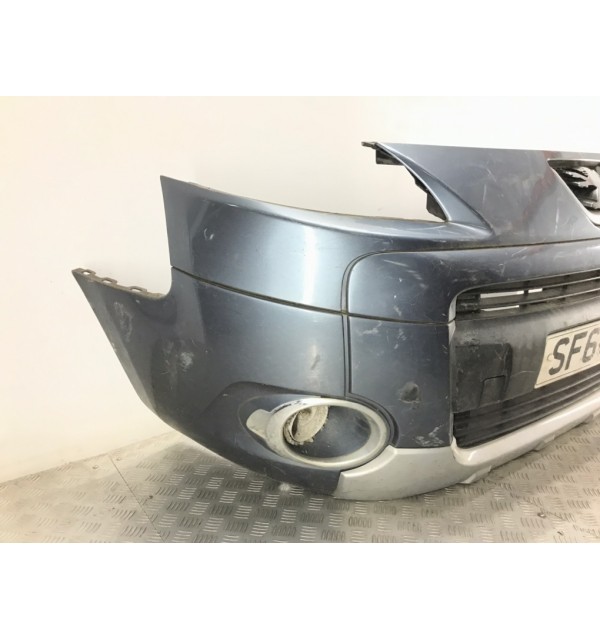 Бампер передний бу для Peugeot Partner  1.6 HDi,  2011 г.
