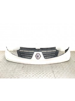 Решетка радиатора бу для Renault Trafic 2.0 DCi, 2011 г.