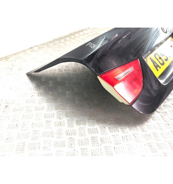 Крышка багажника бу для BMW 3 E90/E91/E92/E93 2.0 TD,  2009 г.