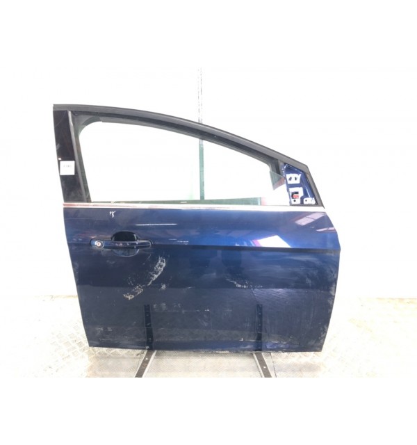 Дверь передняя правая бу для Ford Focus 3 1.6 TDCi,  2013 г.