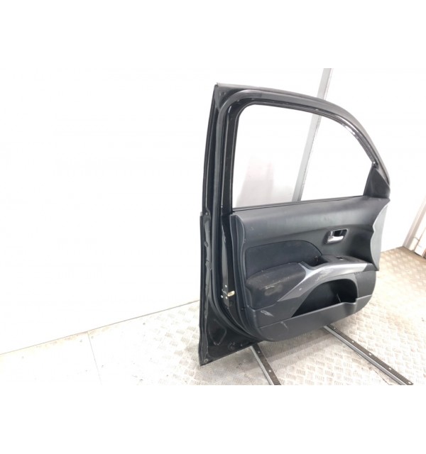 Дверь передняя левая бу для Mitsubishi Outlander  2.0 DiD,  2007 г.