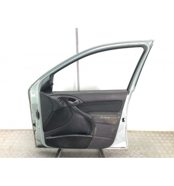 Дверь передняя правая бу для Ford Focus 1 1.8 TDCi,  2003 г.