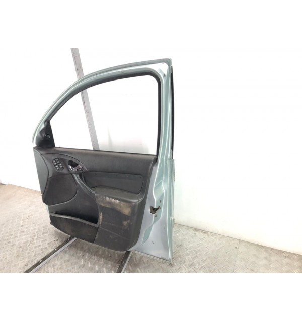 Дверь передняя правая бу для Ford Focus 1 1.8 TDCi,  2003 г.
