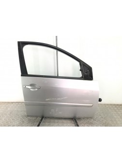Дверь передняя правая бу для Ford Fiesta 5 1.4 i, 2006 г.