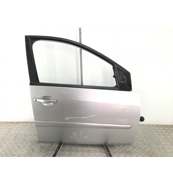 Дверь передняя правая бу для Ford Fiesta 5 1.4 i,  2006 г.
