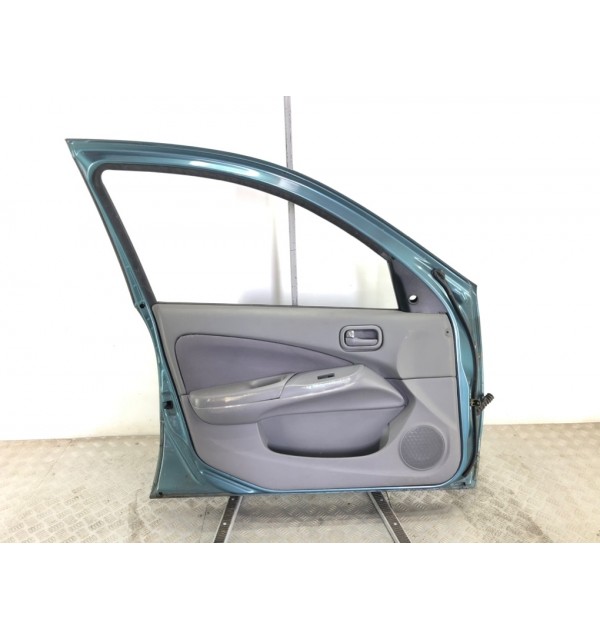 Дверь передняя левая бу для Nissan Almera N16 1.5 i,  2003 г.