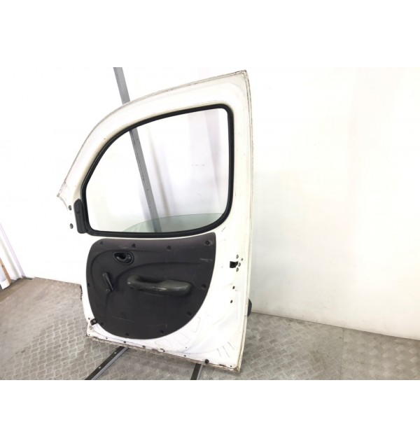 Дверь передняя правая бу для Fiat Doblo  1.3 JTD,  2006 г.