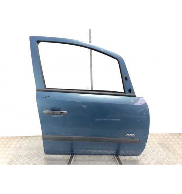Дверь передняя правая бу для Opel Zafira B 1.6 i,  2007 г.
