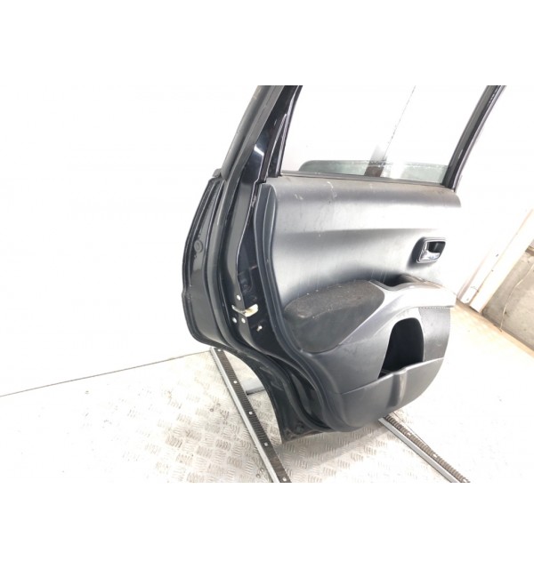 Дверь задняя левая бу для Mitsubishi Outlander  2.0 DiD,  2007 г.
