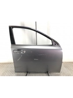 Дверь передняя правая бу для Subaru Outback 2.0 TD, 2011 г.