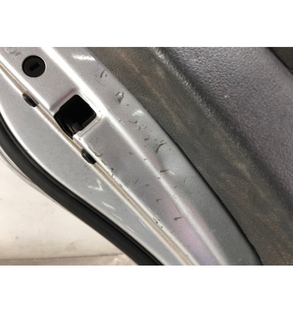 Дверь задняя левая бу для Volkswagen Touran  1.9 TDi,  2007 г.