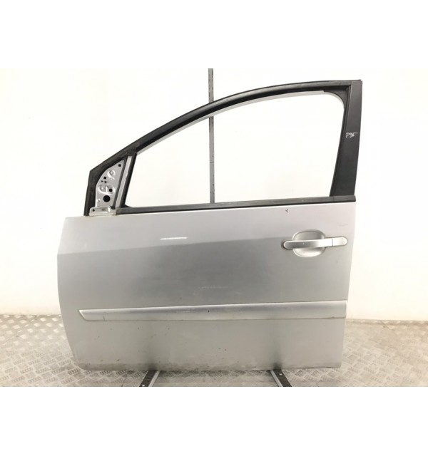 Дверь передняя левая бу для Ford Fiesta 5 1.4 i,  2006 г.