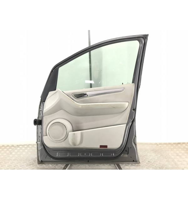Дверь передняя правая бу для Mercedes B W245 2.0 CDi,  2008 г.