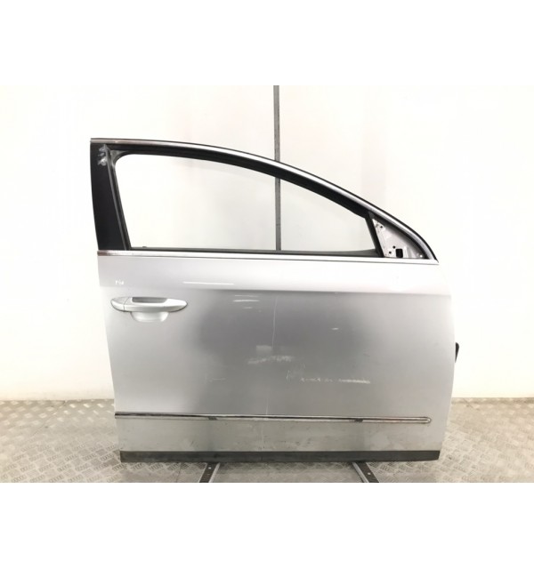 Дверь передняя правая бу для Volkswagen Passat B6 2.0 TDi,  2006 г.