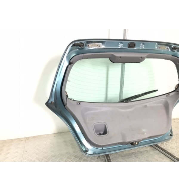 Крышка багажника бу для Nissan Almera N16 1.5 i,  2003 г.