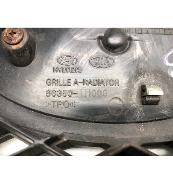 Решетка радиатора бу для Kia Ceed  1.6 CRDi,  2008 г.