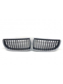 Решетка радиатора бу для BMW 3 E90/E91/E92/E93 2.0 TD, 2005 г.