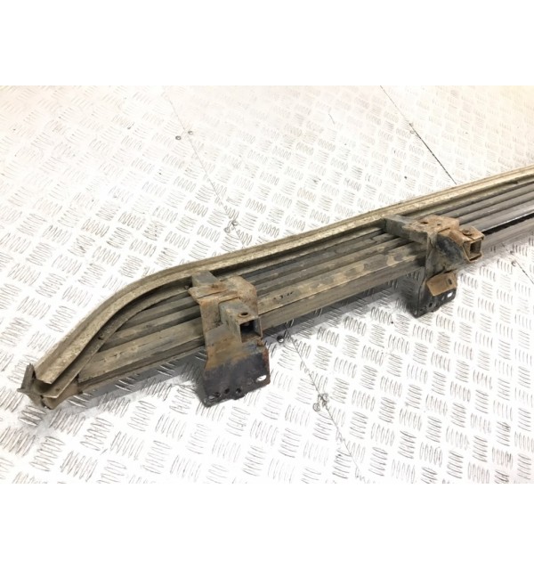 Подножка бу для Land Rover Freelander 2 2.2 TD,  2007 г.