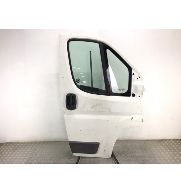 Дверь передняя правая бу для Peugeot Boxer  2.2 HDi,  2012 г.