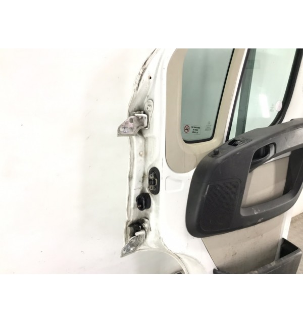 Дверь передняя правая бу для Peugeot Boxer  2.2 HDi,  2012 г.