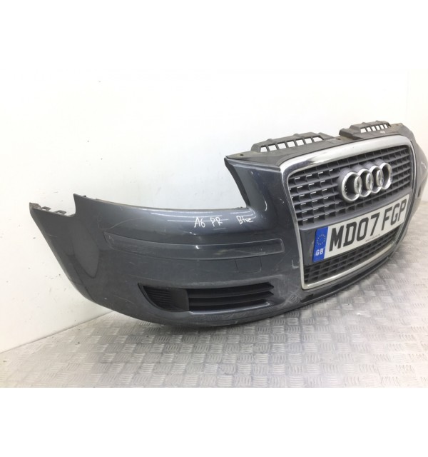 Бампер передний бу для Audi A3 8P 2.0 TDi,  2007 г.