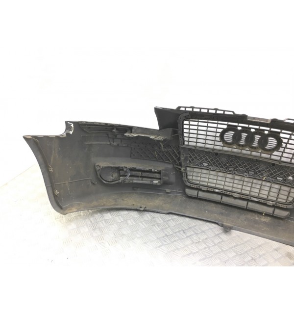 Бампер передний бу для Audi A3 8P 2.0 TDi,  2007 г.