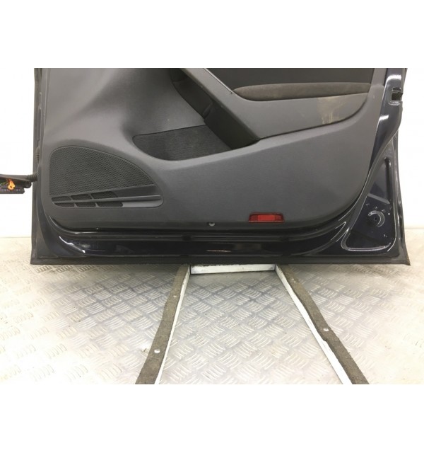 Дверь передняя правая бу для Volkswagen Golf 6 1.2 TSI,  2011 г.