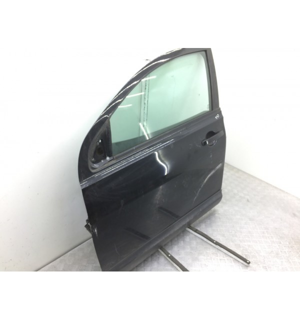 Дверь передняя левая бу для Nissan Qashqai  1.5 DCi,  2009 г.