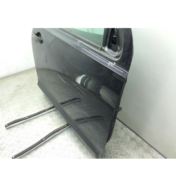 Дверь передняя правая бу для Nissan Qashqai  1.5 DCi,  2009 г.