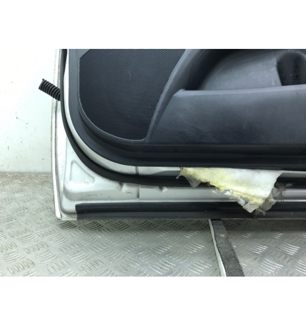 Дверь передняя правая бу для Toyota Avensis 3 2.0 D-4D,  2008 г.