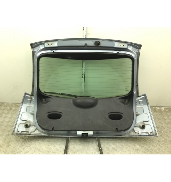Крышка багажника бу для Ford Focus 1 1.6 i,  2004 г.