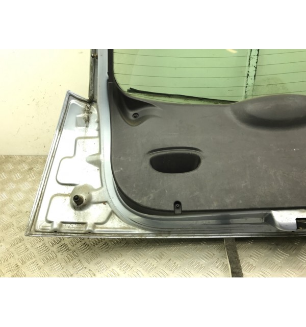 Крышка багажника бу для Ford Focus 1 1.6 i,  2004 г.