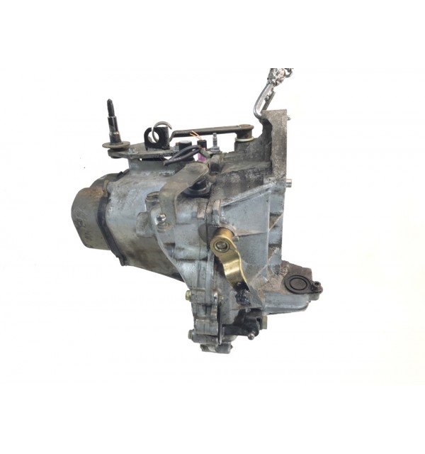 КПП механическая (МКПП) бу для Peugeot 206  1.4 i,  2006 г.