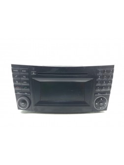 Магнитола бу для Mercedes E W211 2.2 CDi,  2009 г.